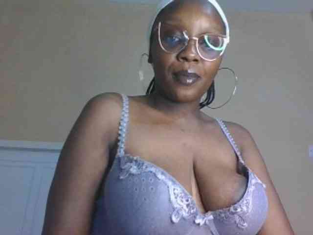 Modella: sexy-mommy