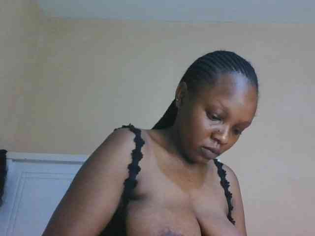 sexy-mommy webcam