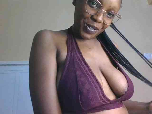 Modella: sexy-mommy