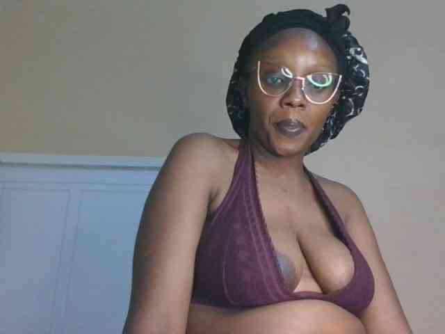 Modella: sexy-mommy