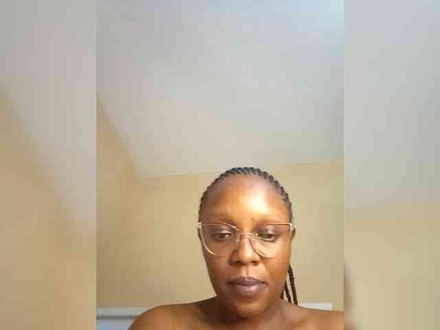 sexy-mommy webcam