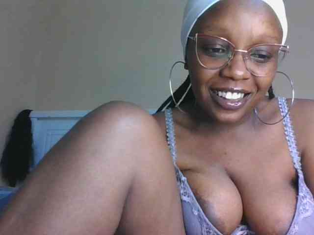 Modella: sexy-mommy