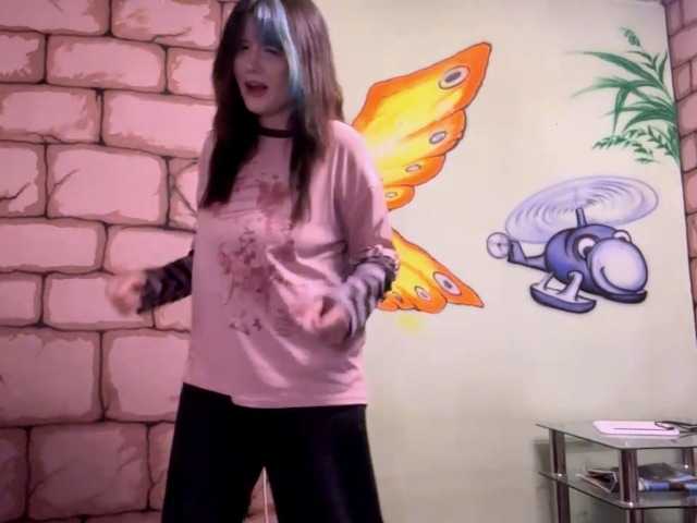 EleonoreTaunton live cam on BongaCams