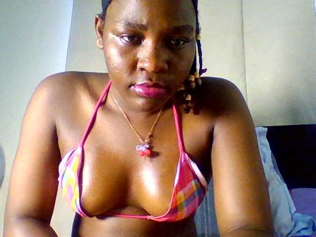 Zuri-sexy
