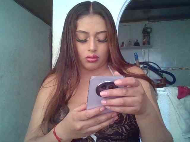 michell131 webcam