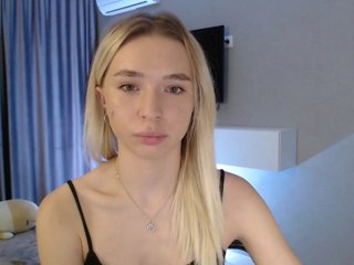 Emily-Hartt Porn Show