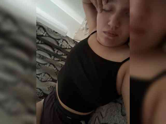 Marinela09 webcam