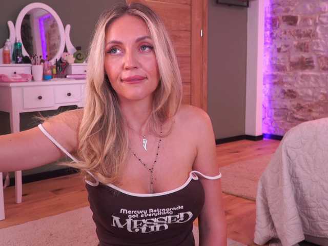 JJoannee