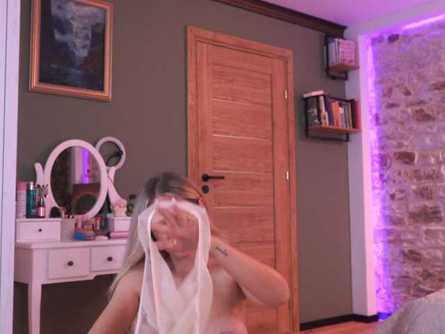 JJoannee, en vivo ahora en BongaCams