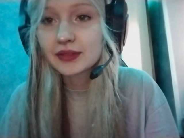 AmieFilipovic live cam on BongaCams