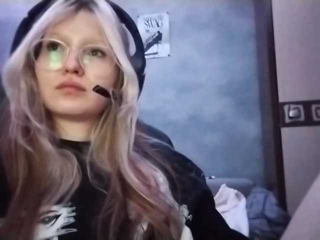 AmieFilipovic live cam on BongaCams