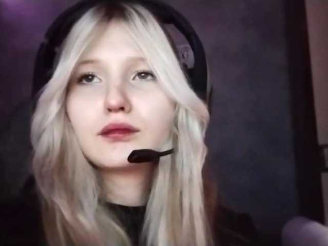 AmieFilipovic live cam on BongaCams
