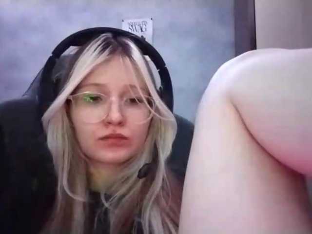 AmieFilipovic live cam on BongaCams
