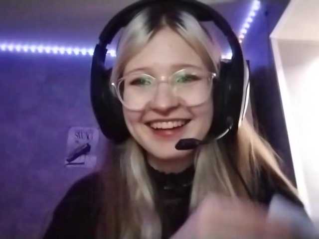 AmieFilipovic live cam on BongaCams