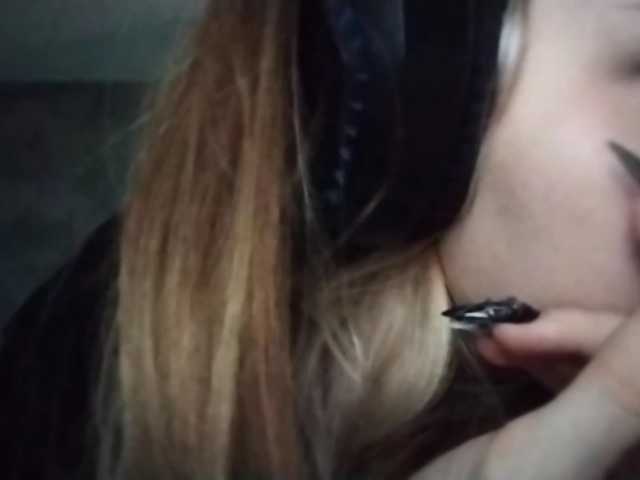 AmieFilipovic live cam on BongaCams