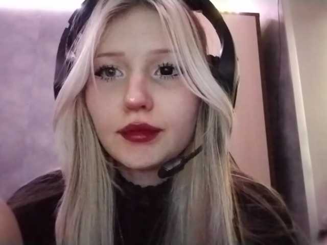 AmieFilipovic live cam on BongaCams