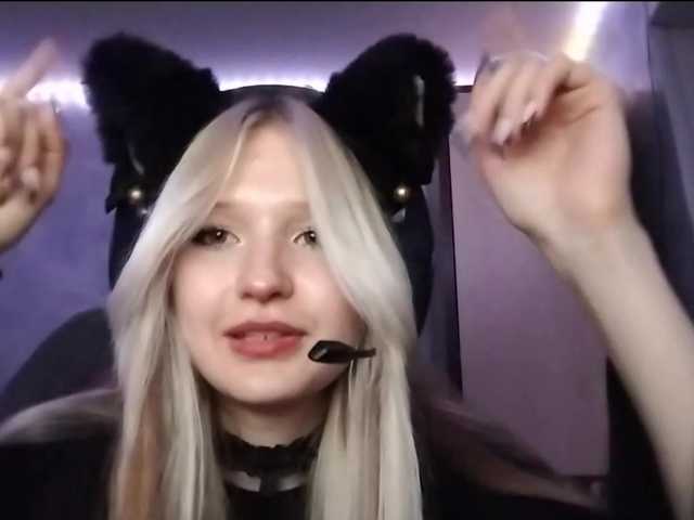 AmieFilipovic live cam on BongaCams