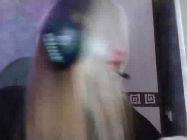 AmieFilipovic live cam on BongaCams