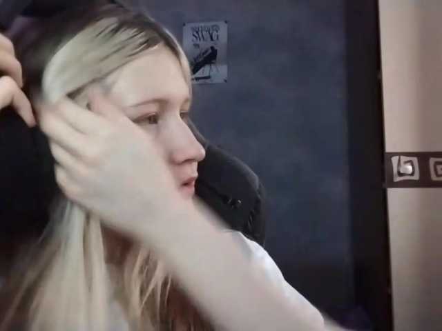 AmieFilipovic live cam on BongaCams
