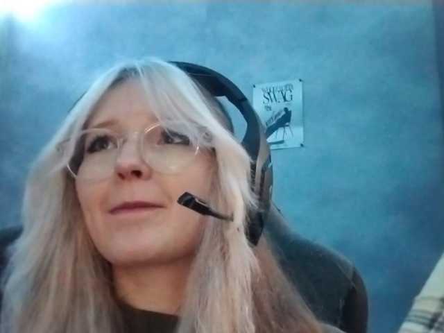 AmieFilipovic live cam on BongaCams