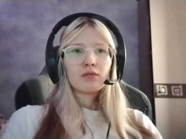 AmieFilipovic live cam on BongaCams