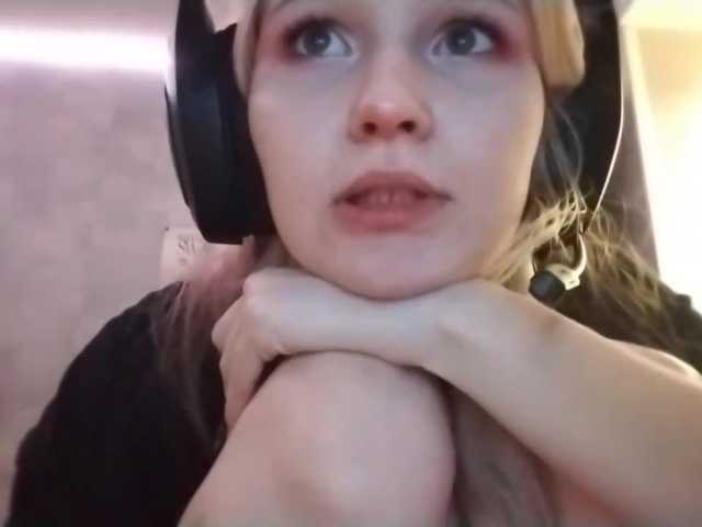 AmieFilipovic live cam on BongaCams