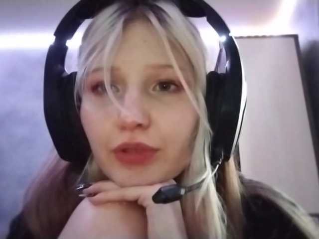AmieFilipovic live cam on BongaCams