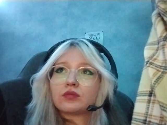 AmieFilipovic live cam on BongaCams