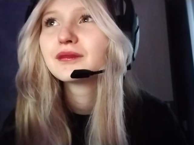 AmieFilipovic live cam on BongaCams