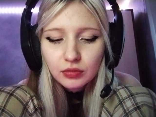 AmieFilipovic live cam on BongaCams