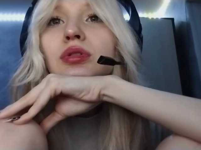 AmieFilipovic live cam on BongaCams