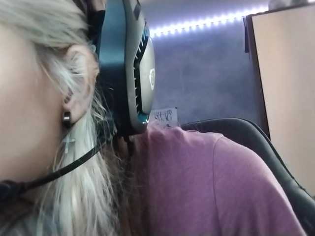 AmieFilipovic live cam on BongaCams