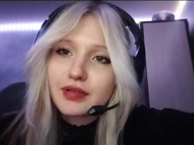 AmieFilipovic live cam on BongaCams