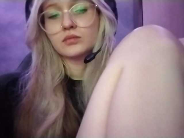 AmieFilipovic live cam on BongaCams