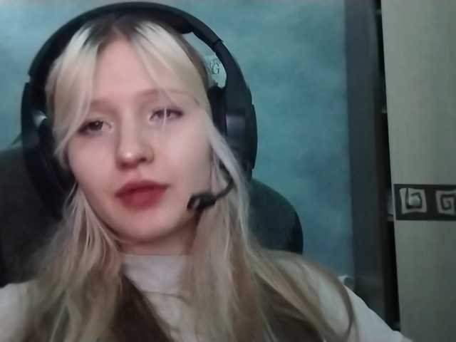 AmieFilipovic live cam on BongaCams
