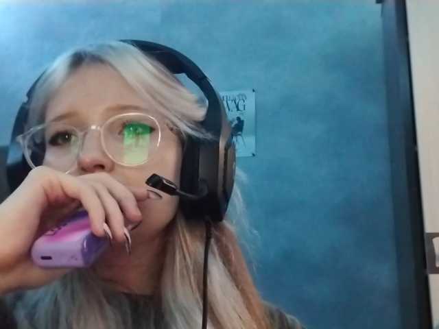 AmieFilipovic live cam on BongaCams