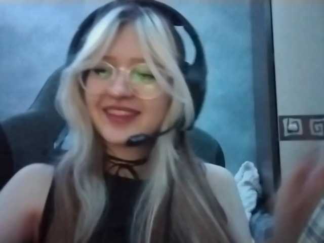 AmieFilipovic live cam on BongaCams