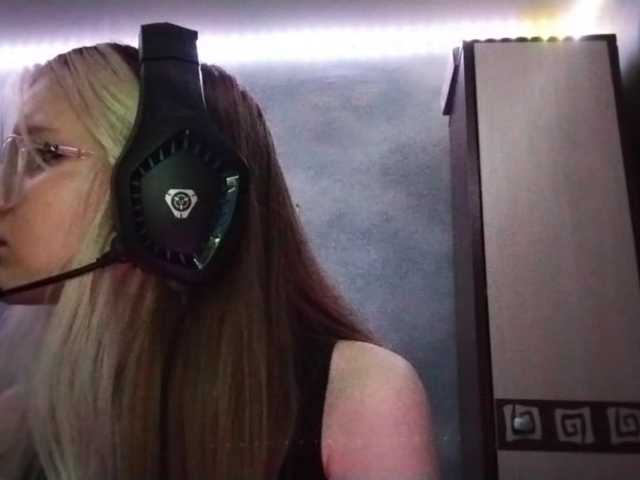 AmieFilipovic live cam on BongaCams