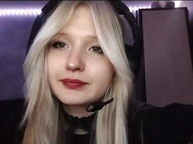 AmieFilipovic live cam on BongaCams