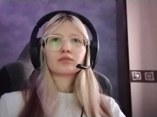 AmieFilipovic live cam on BongaCams