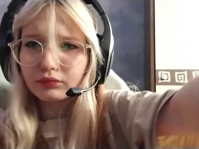 AmieFilipovic live cam on BongaCams