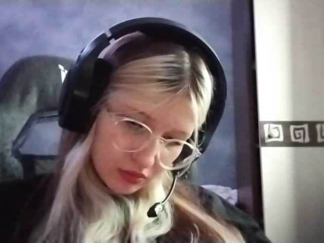 AmieFilipovic live cam on BongaCams