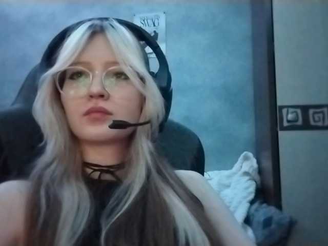 AmieFilipovic live cam on BongaCams