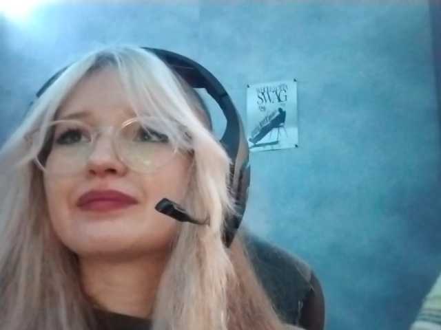 AmieFilipovic live cam on BongaCams