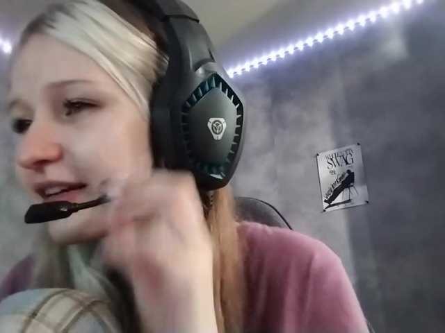 AmieFilipovic live cam on BongaCams