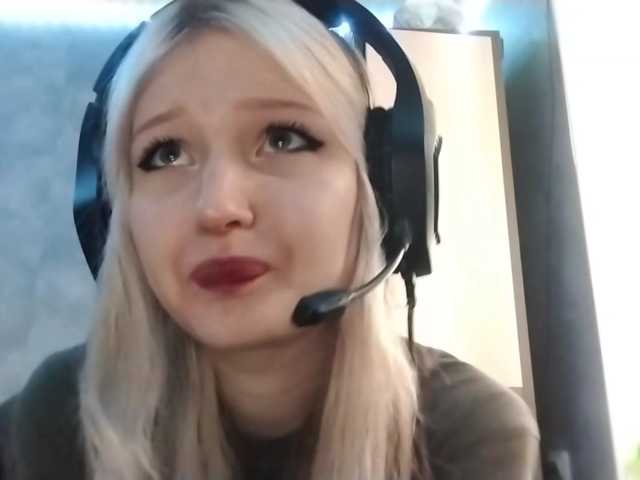 AmieFilipovic live cam on BongaCams