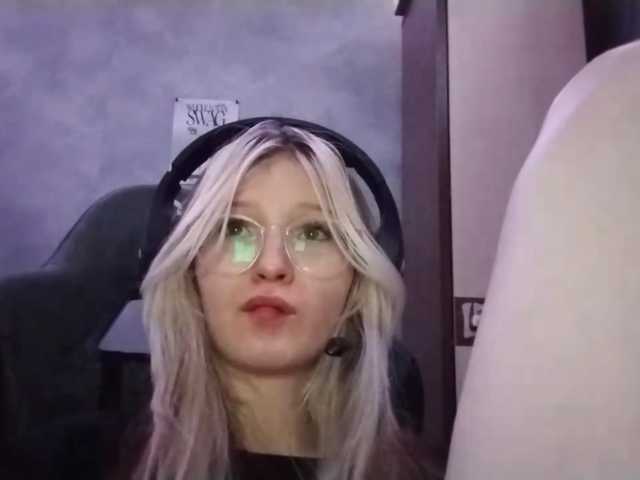 AmieFilipovic live cam on BongaCams