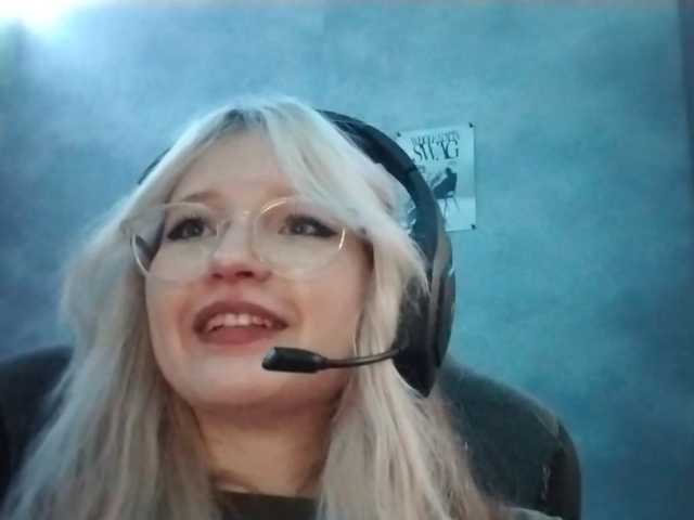 AmieFilipovic live cam on BongaCams