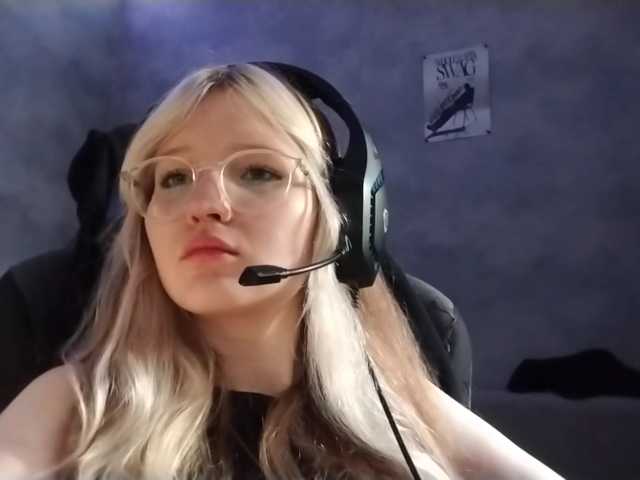 AmieFilipovic live cam on BongaCams
