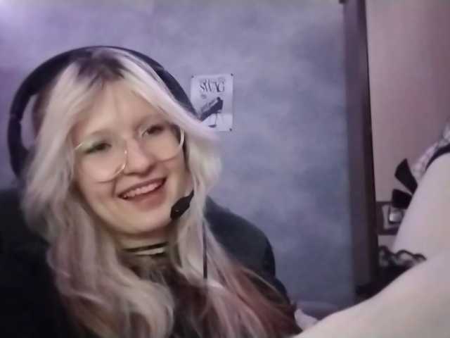 AmieFilipovic live cam on BongaCams